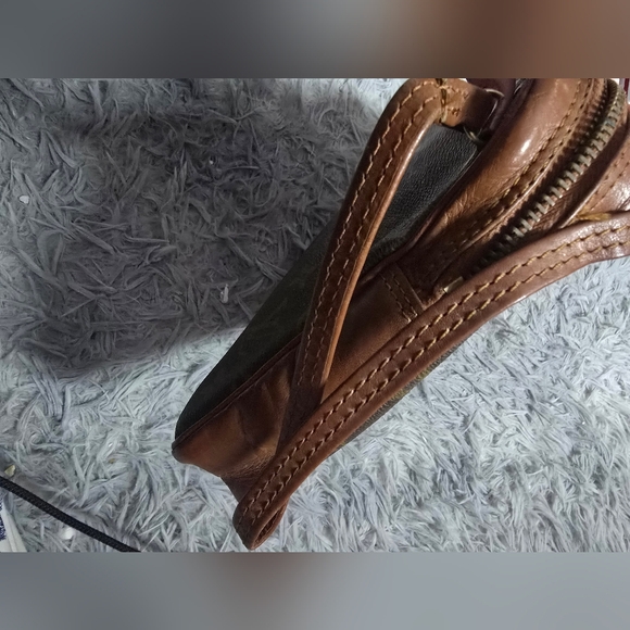 Louis Vuitton Signiture Monogram Brown Vintage Wristlet (EUC)(COA) - Picture 10 of 13